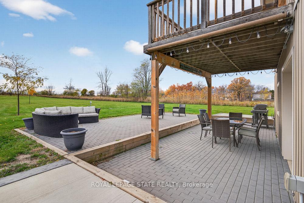 Photo 40 of 74 Green Mountain Road E, Hamilton, Rural Stoney Creek — HOMEH