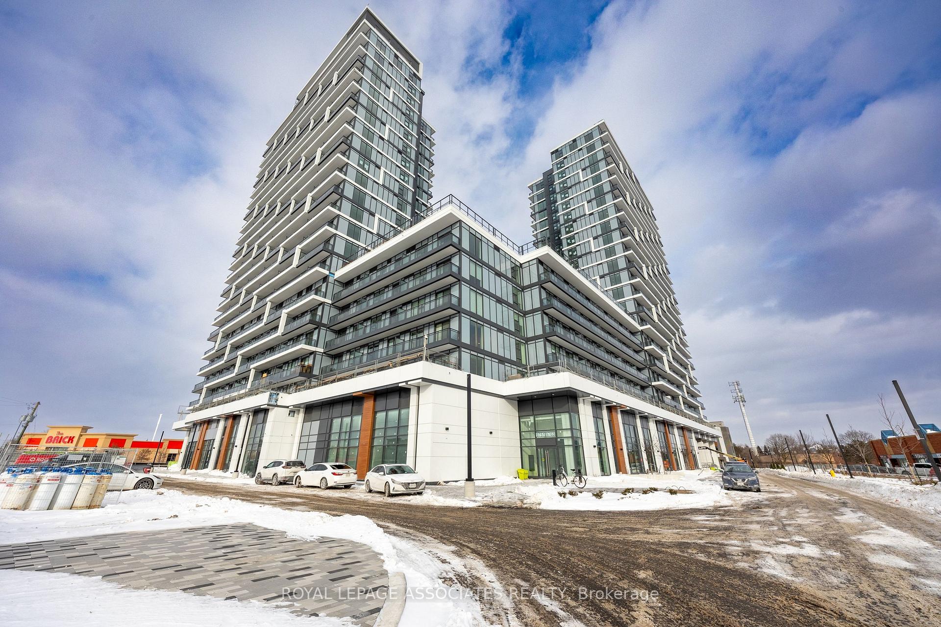 Photo 1 of Unit B-723, 9751 Markham Road, Markham, Greensborough — HOMEH