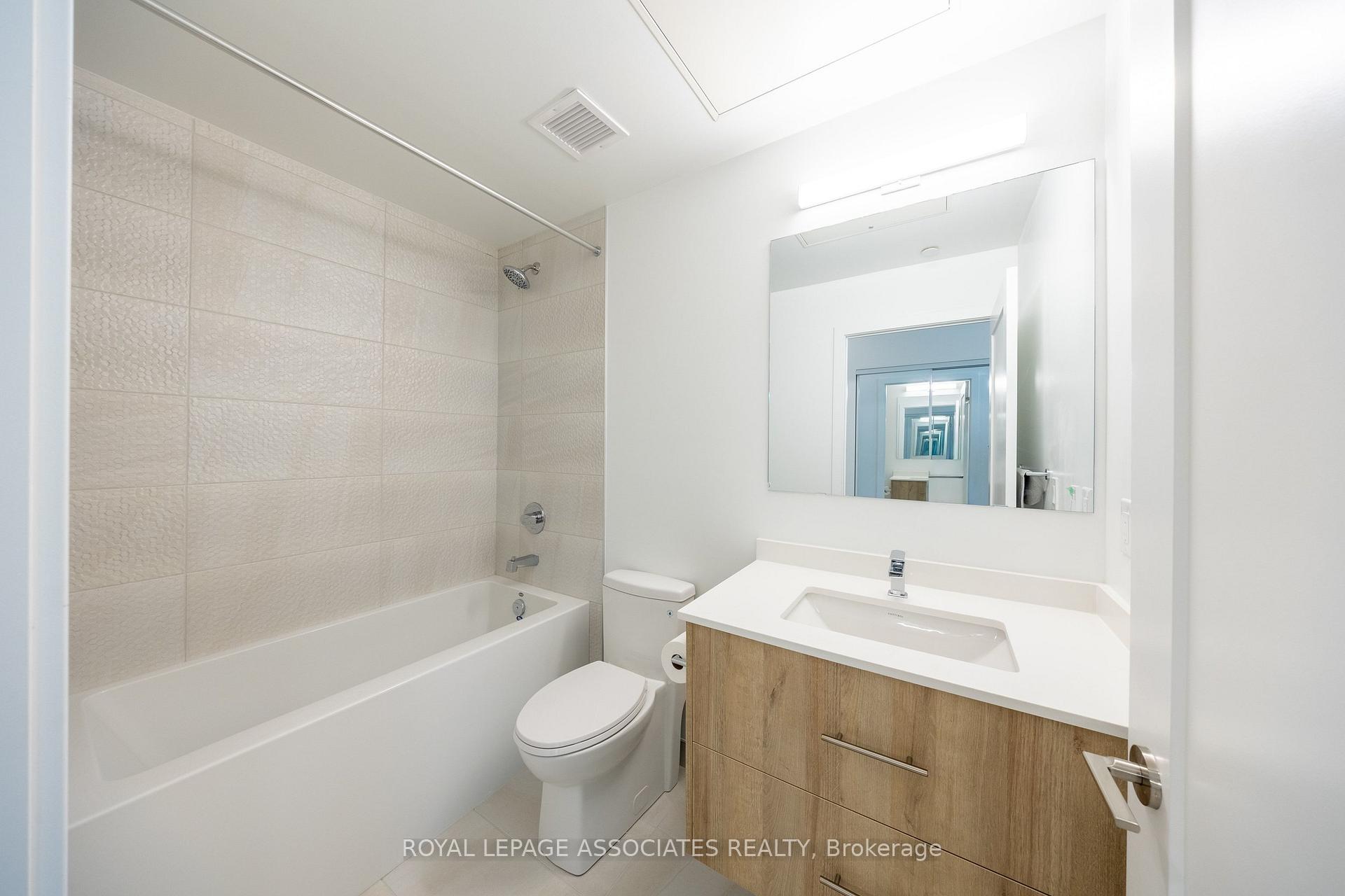 Photo 15 of Unit B-723, 9751 Markham Road, Markham, Greensborough — HOMEH