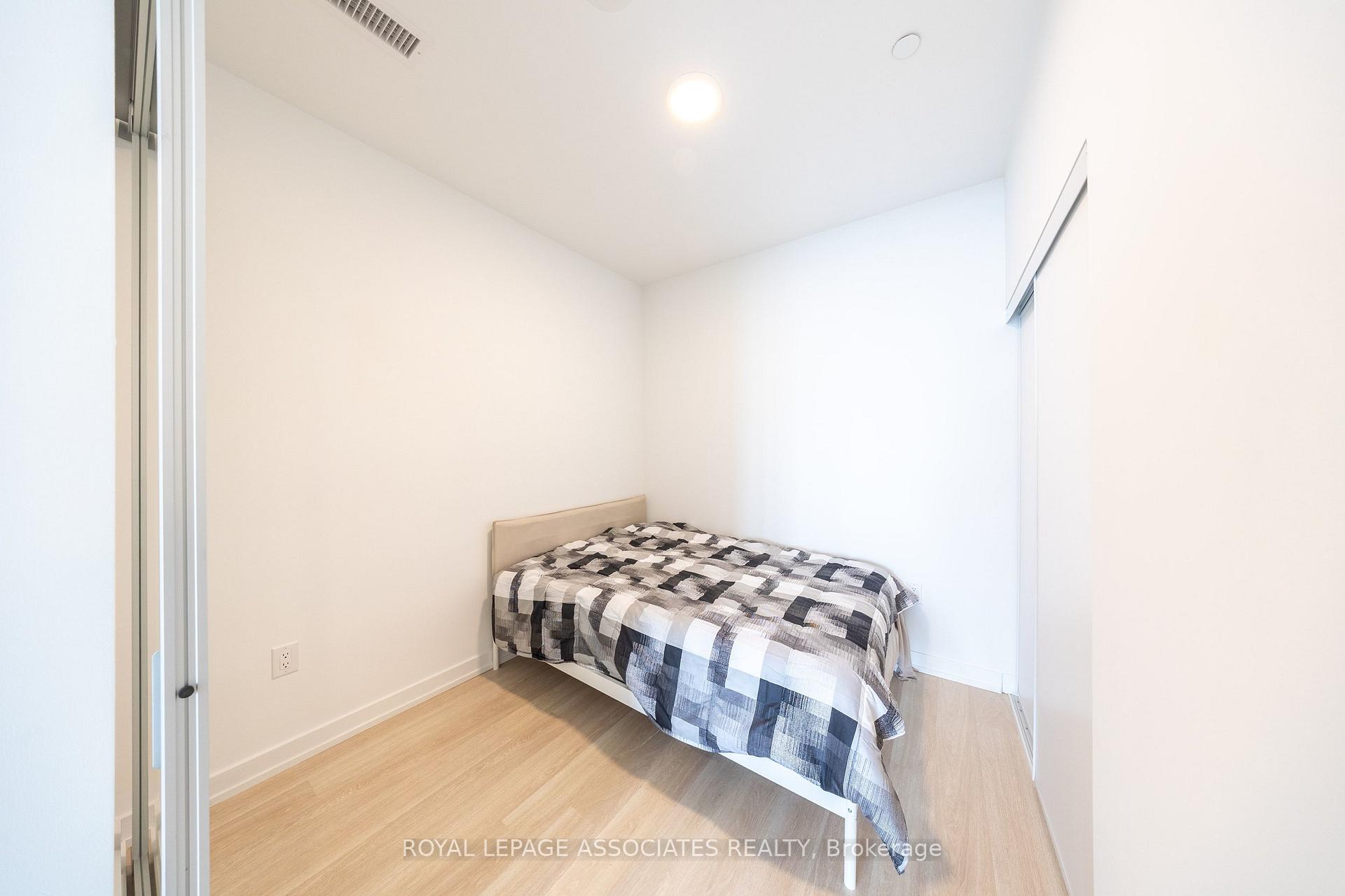 Photo 7 of Unit B-723, 9751 Markham Road, Markham, Greensborough — HOMEH