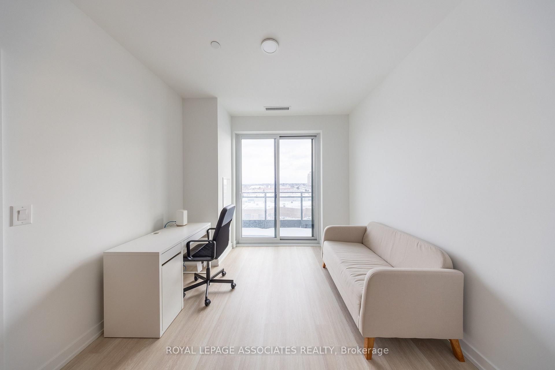 Photo 6 of Unit B-723, 9751 Markham Road, Markham, Greensborough — HOMEH
