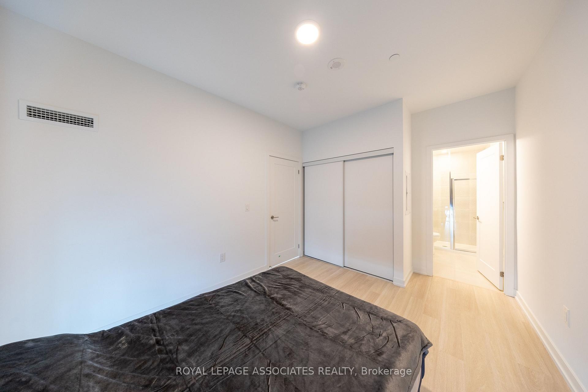 Photo 10 of Unit B-723, 9751 Markham Road, Markham, Greensborough — HOMEH