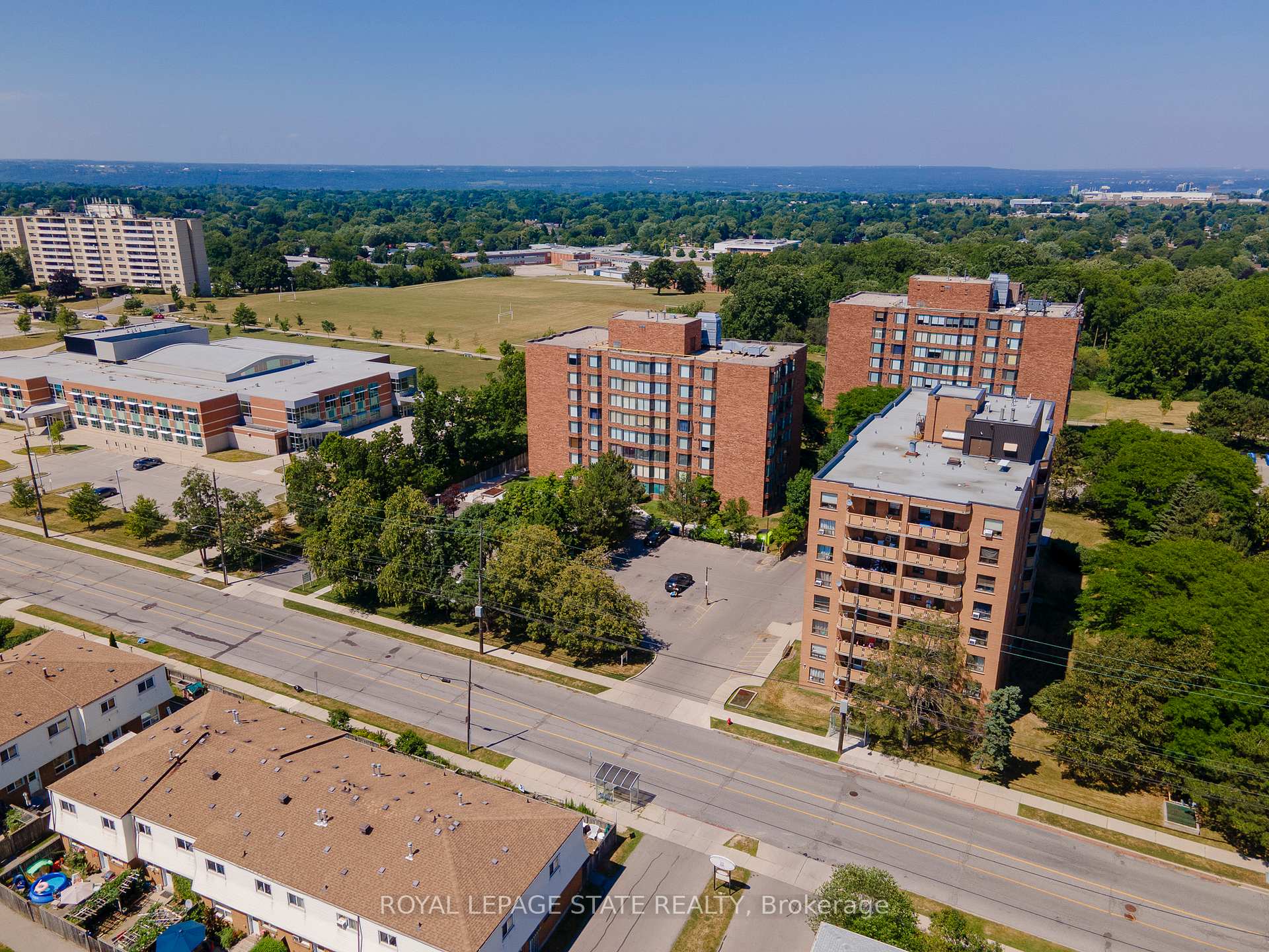 Photo 31 of Unit 105, 200 Limeridge Road W, Hamilton, Rolston — HOMEH