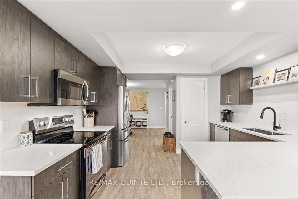 Photo 20 of 19 Dewal Place, Belleville, Belleville Ward — HOMEH
