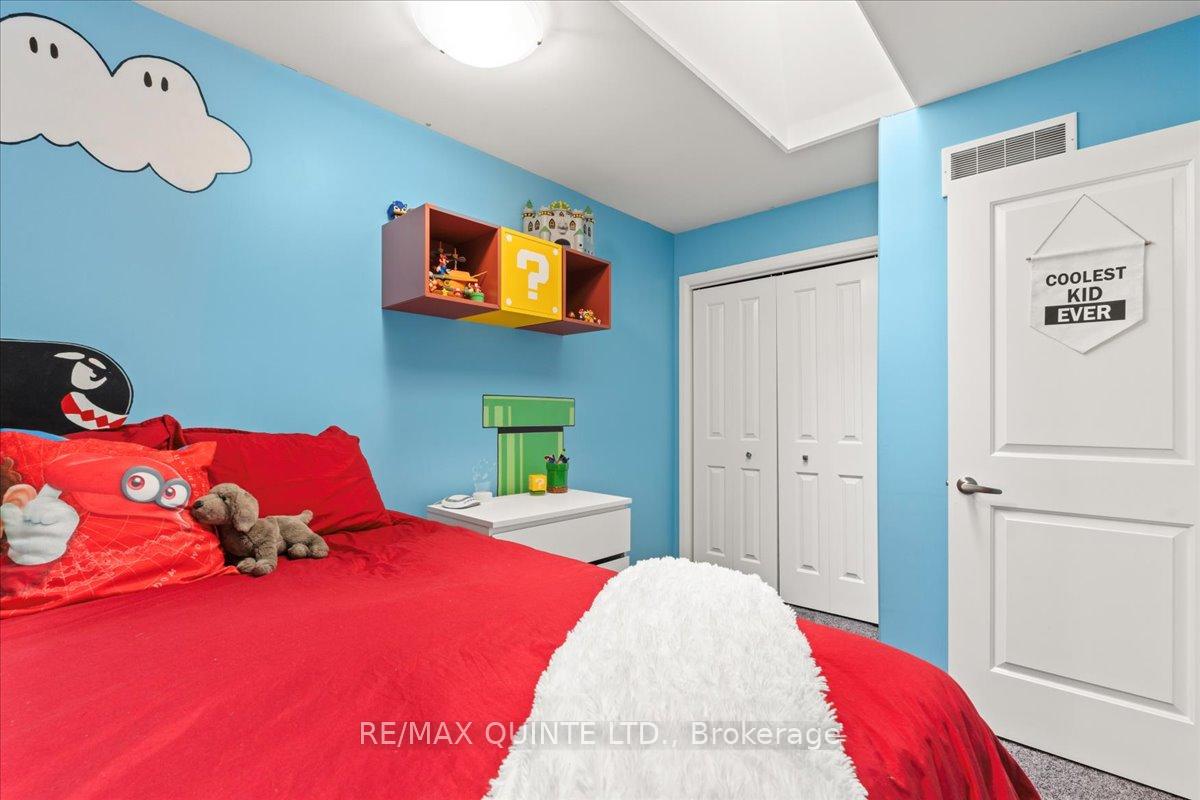 Photo 29 of 19 Dewal Place, Belleville, Belleville Ward — HOMEH