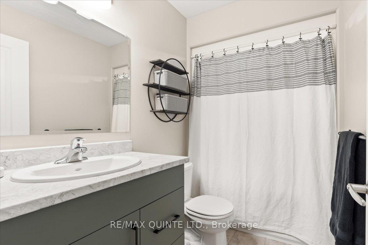 Photo 30 of 19 Dewal Place, Belleville, Belleville Ward — HOMEH