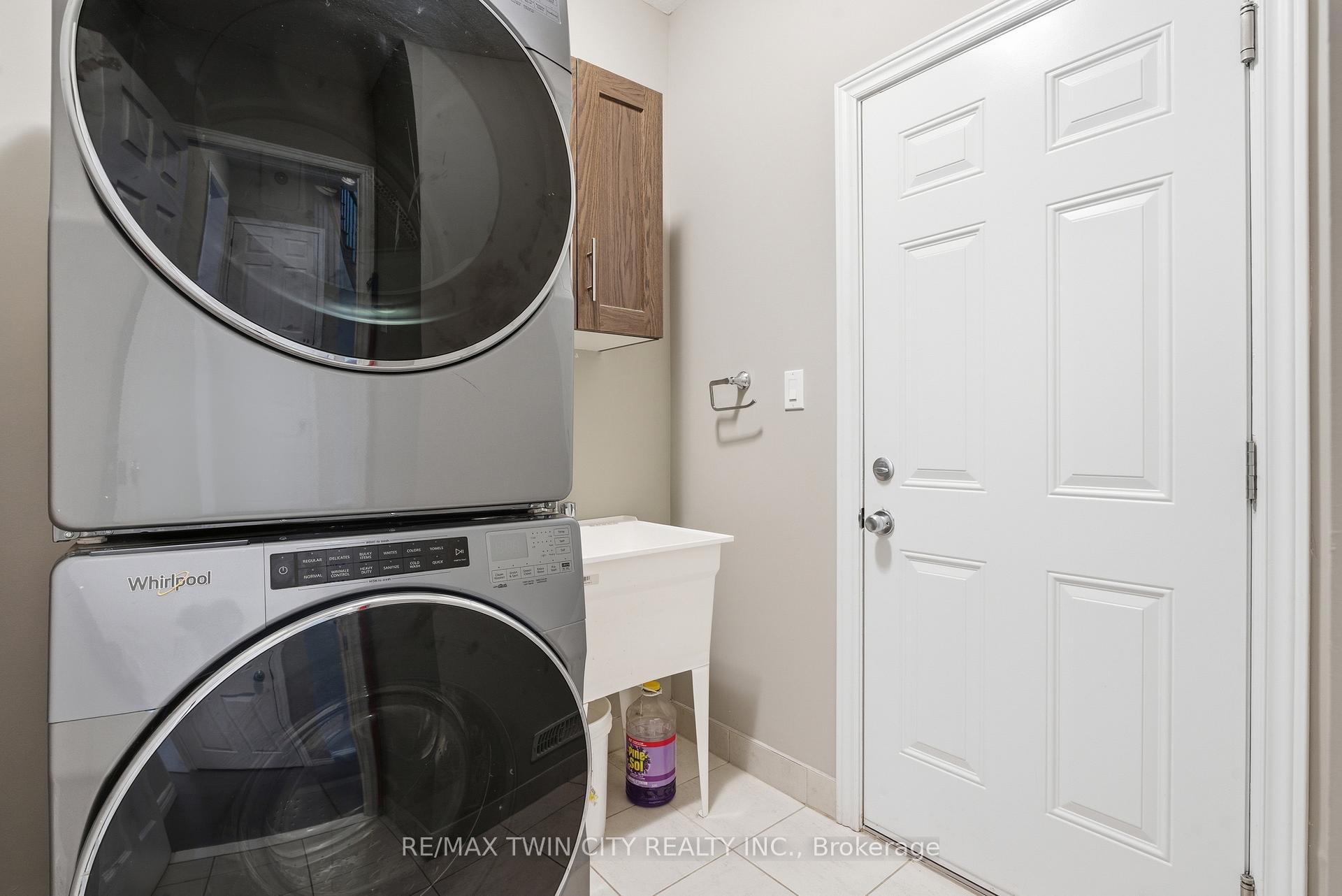Photo 16 of 126 Tartan Avenue, Kitchener — HOMEH