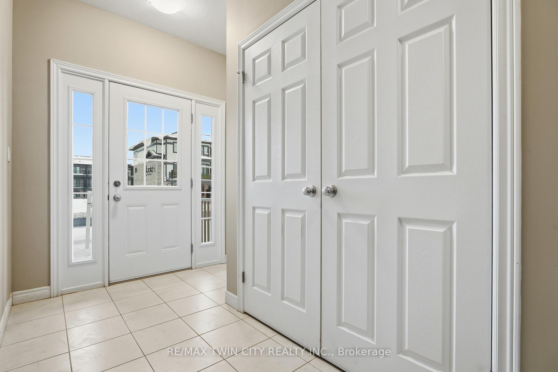 Photo 25 of 126 Tartan Avenue, Kitchener — HOMEH