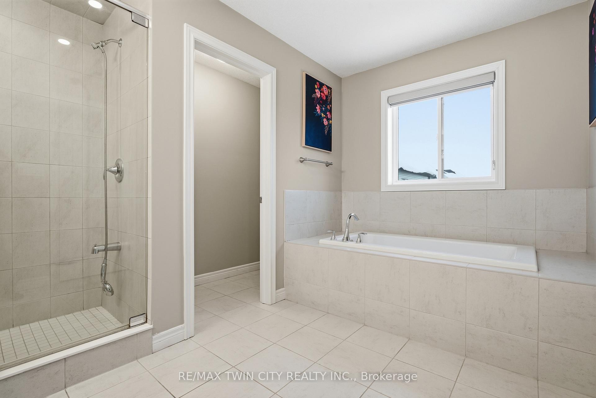 Photo 26 of 126 Tartan Avenue, Kitchener — HOMEH