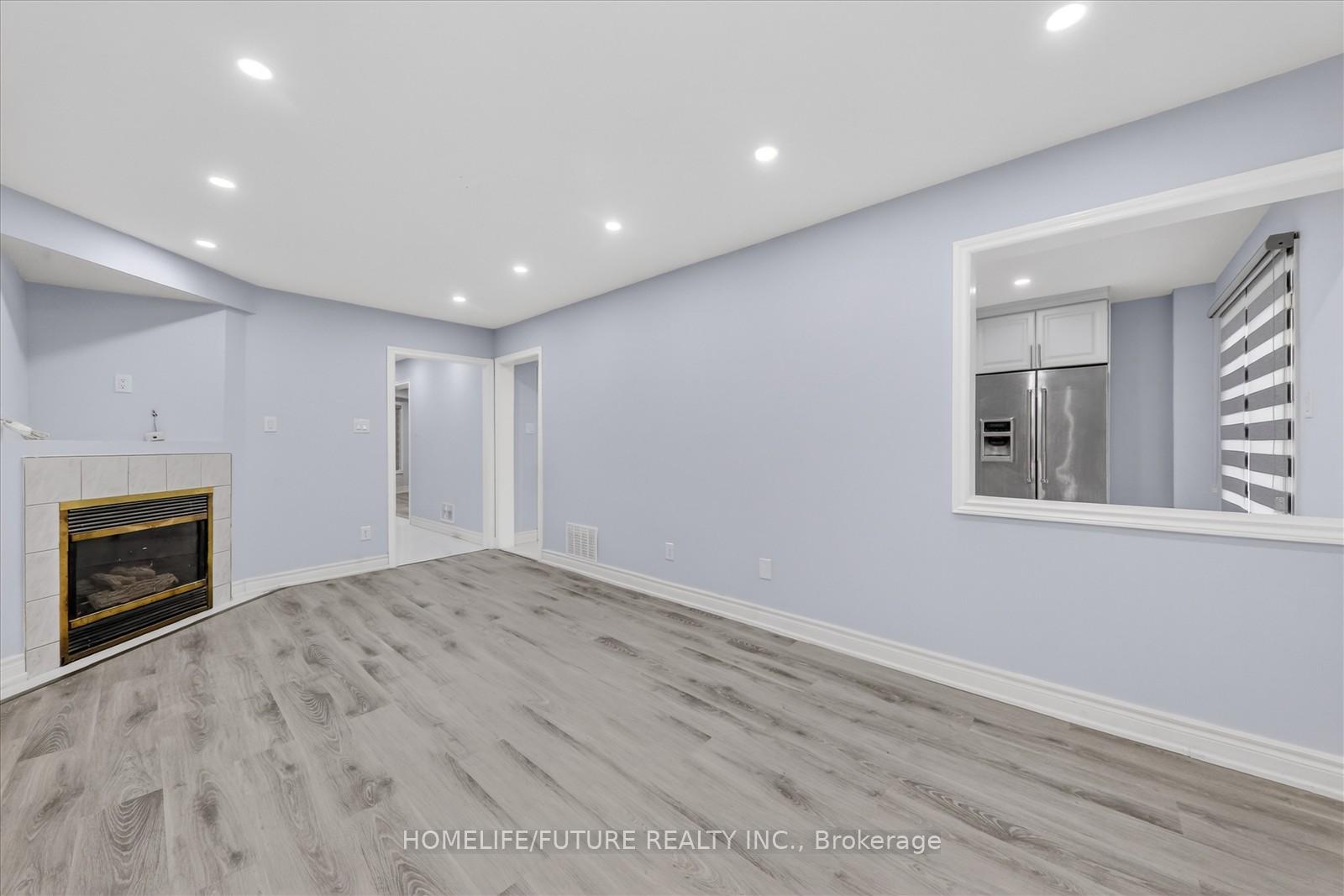 Photo 10 of Unit Main & 2nd, 231 Timberlane Drive, Brampton, Fletcher's Creek South — HOMEH
