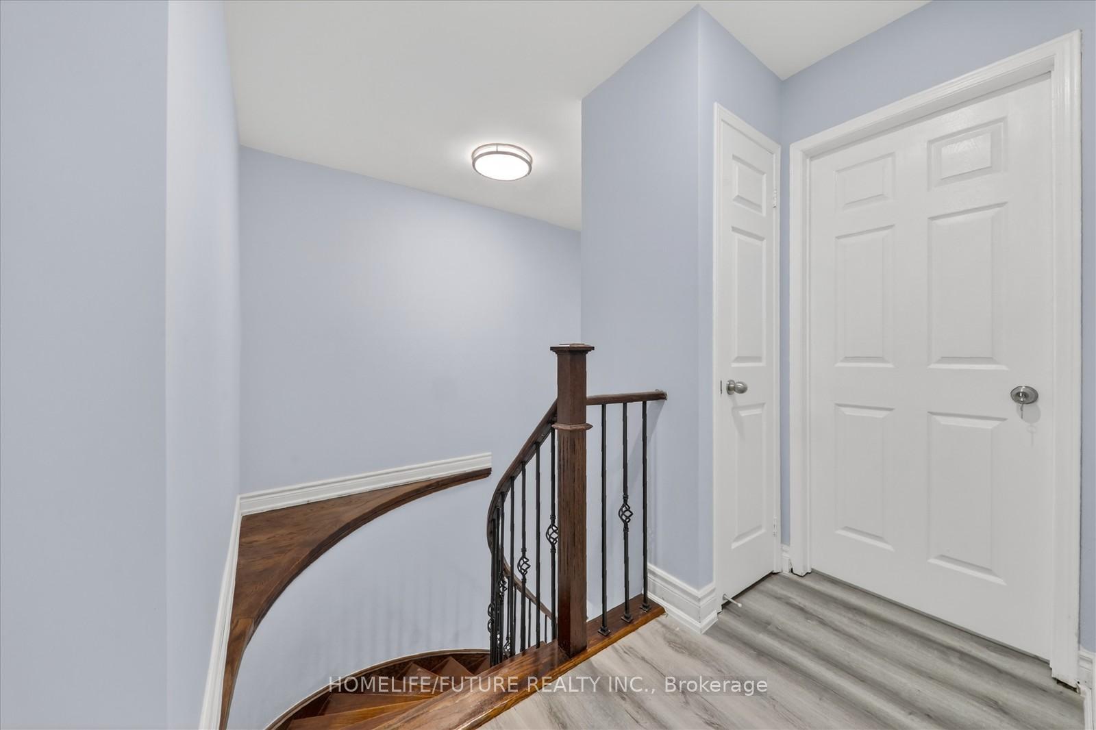 Photo 23 of Unit Main & 2nd, 231 Timberlane Drive, Brampton, Fletcher's Creek South — HOMEH