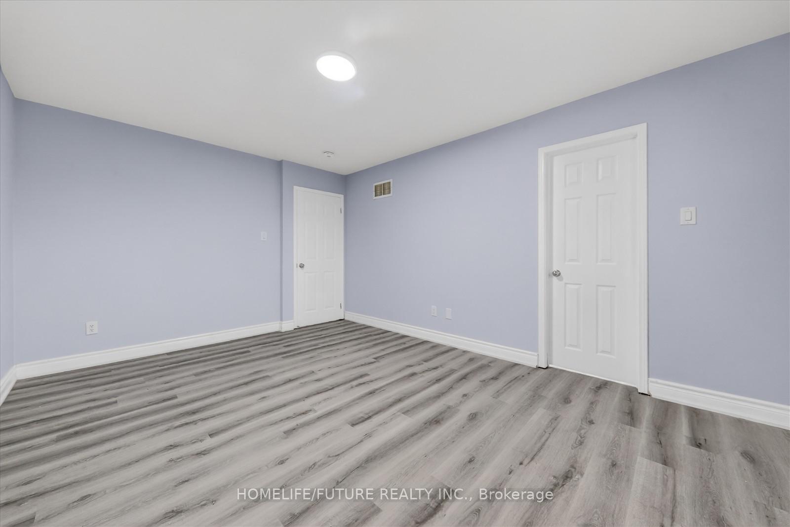 Photo 11 of Unit Main & 2nd, 231 Timberlane Drive, Brampton, Fletcher's Creek South — HOMEH