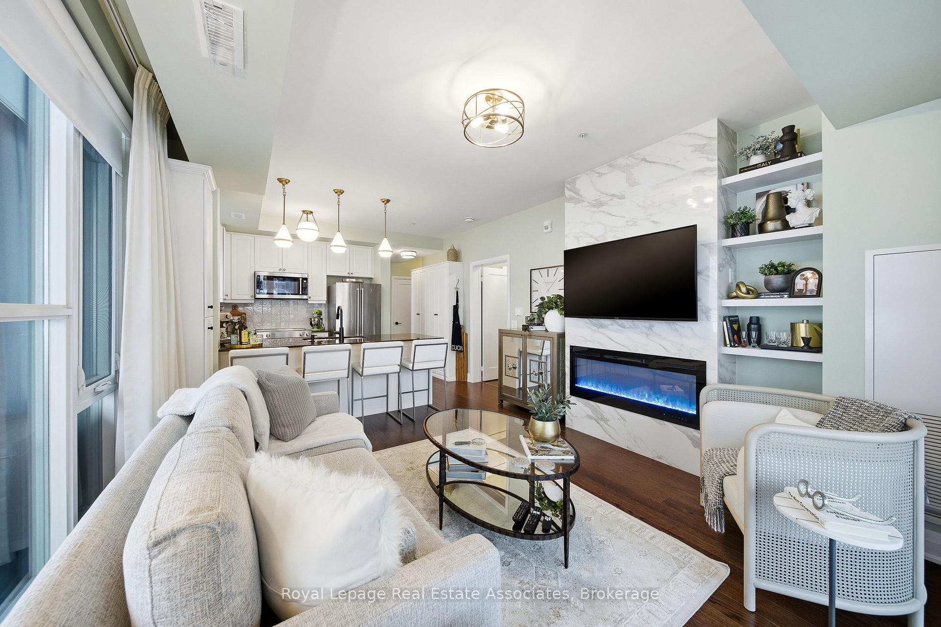 Photo 5 of Unit 112, 16 Concord Place, Grimsby, Grimsby Beach — HOMEH