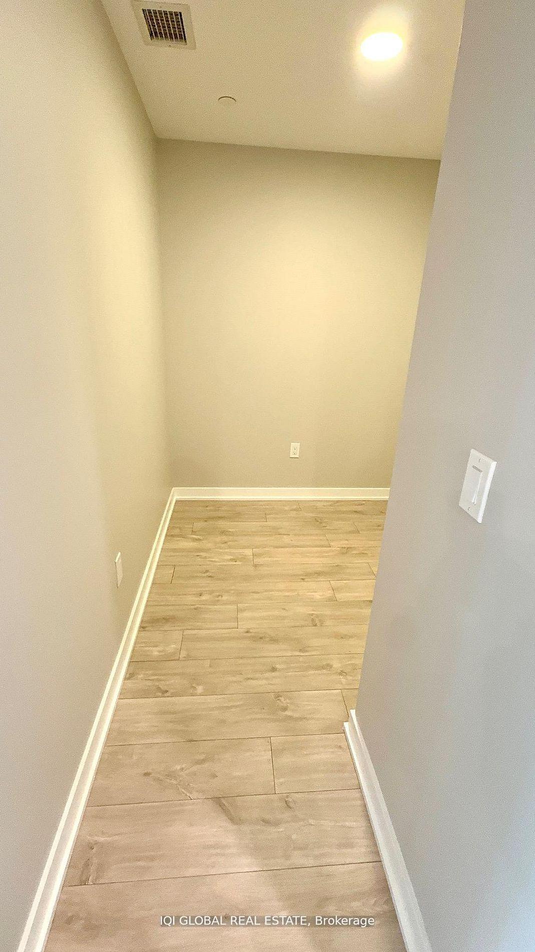 Photo 4 of Unit 406, 720 Whitlock Avenue, Milton, Cobban — HOMEH