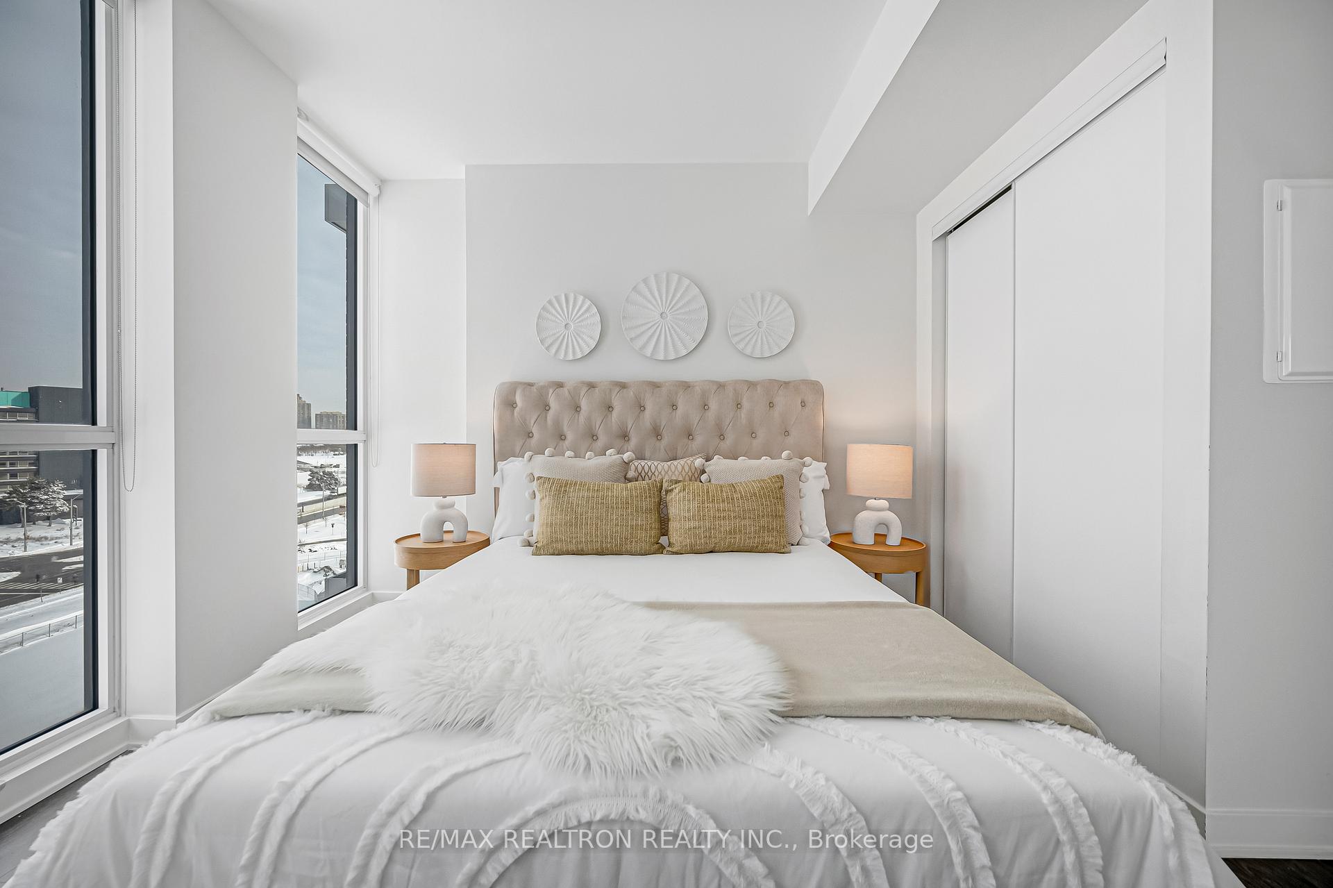 Photo 15 of Unit 902, 6 Sonic Way, Toronto, Flemingdon Park — HOMEH
