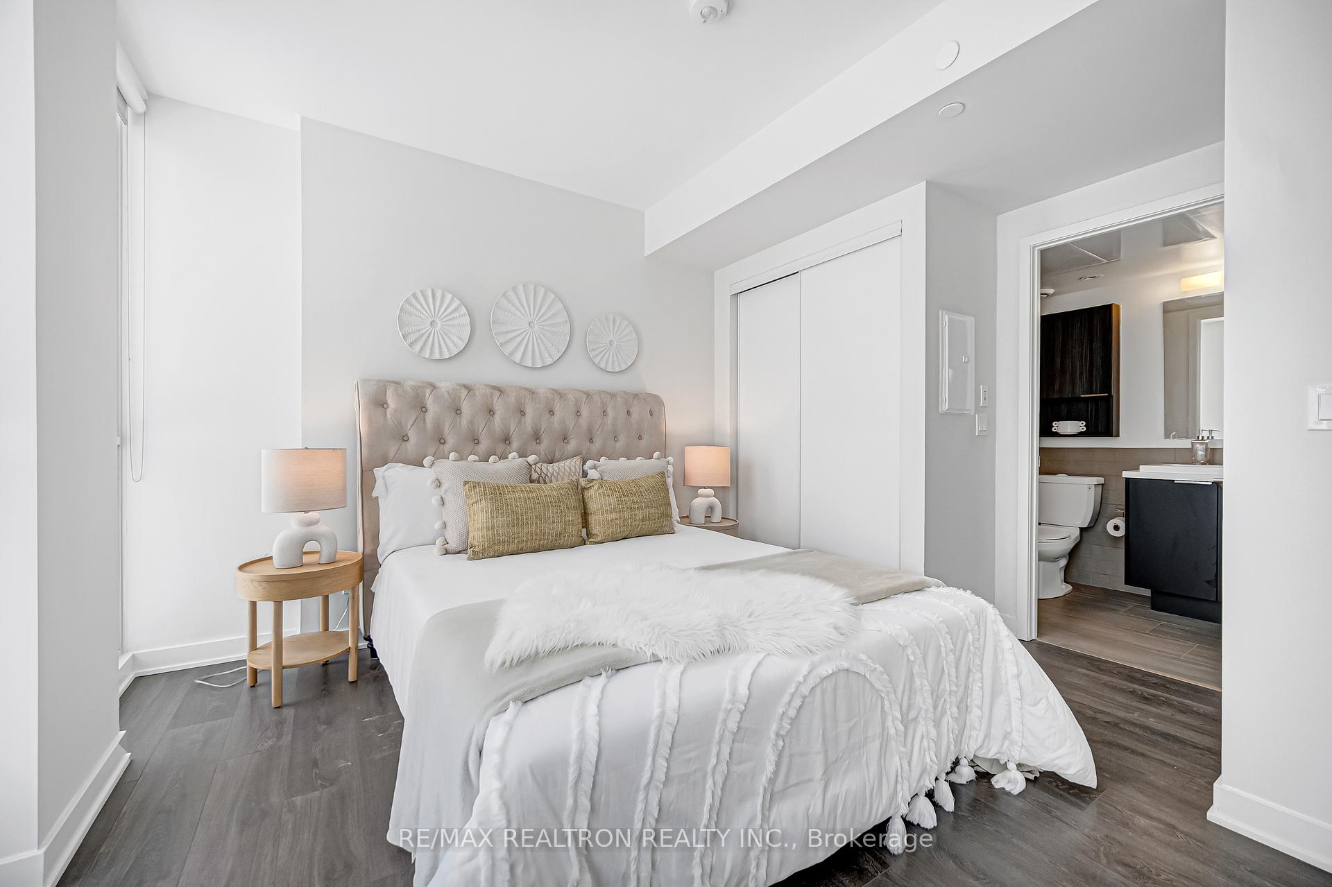 Photo 18 of Unit 902, 6 Sonic Way, Toronto, Flemingdon Park — HOMEH