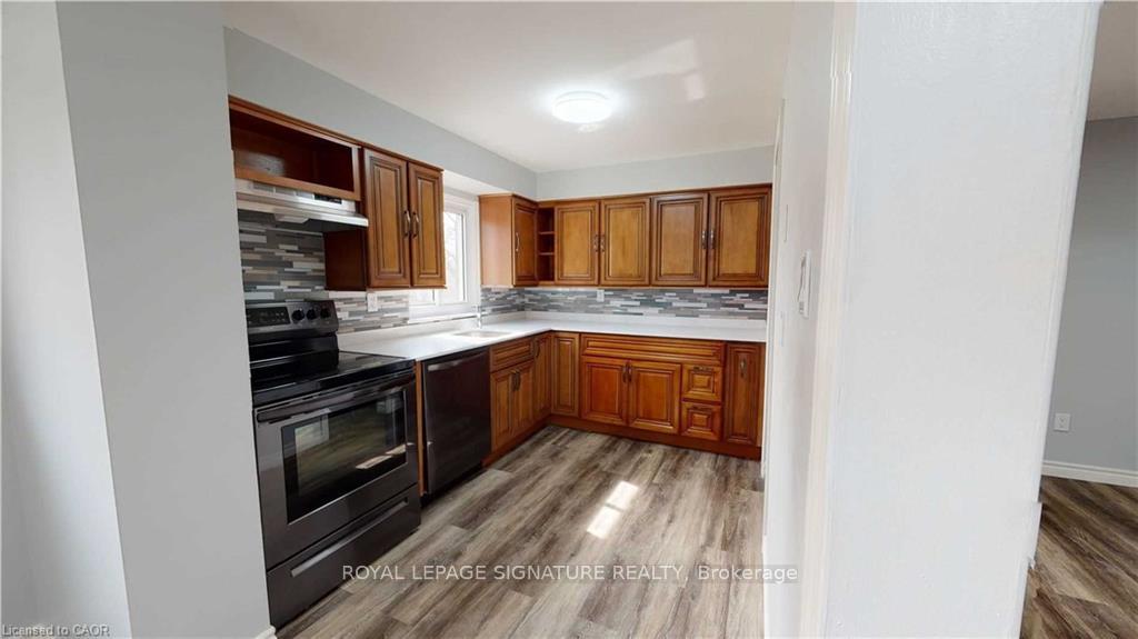 Photo 13 of Unit 43, 51 Paulander Drive, Kitchener, Victoria Hills — HOMEH