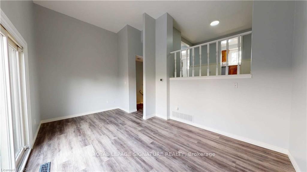 Photo 2 of Unit 43, 51 Paulander Drive, Kitchener, Victoria Hills — HOMEH