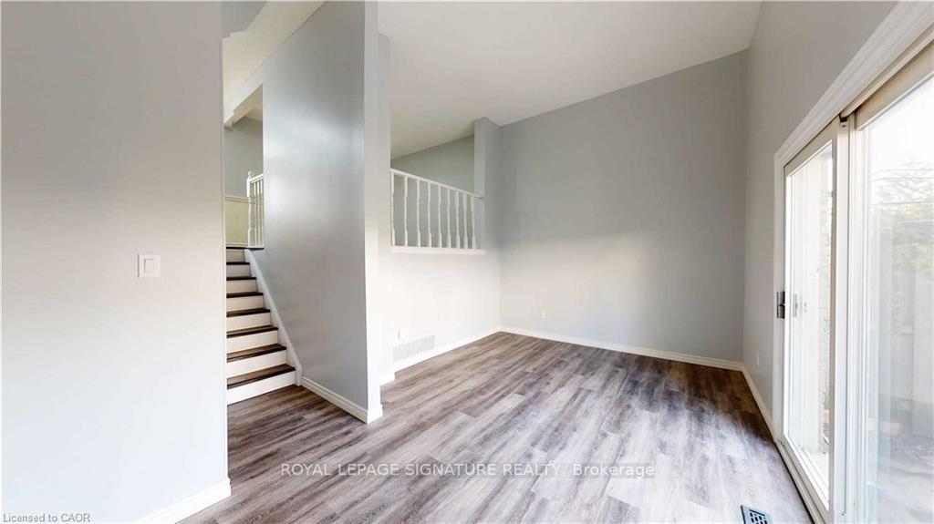 Photo 6 of Unit 43, 51 Paulander Drive, Kitchener, Victoria Hills — HOMEH