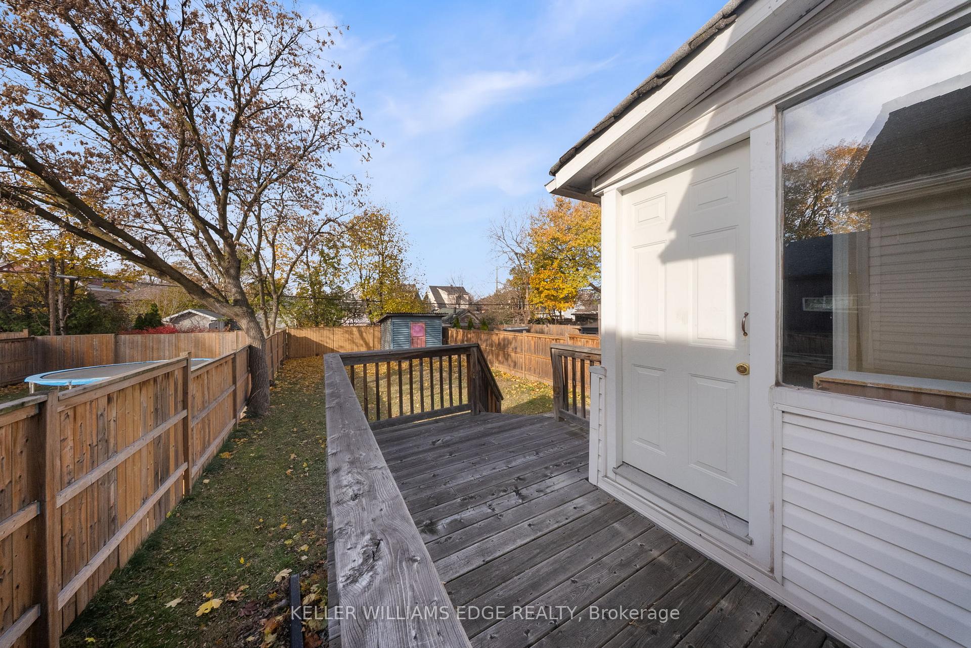 Photo 23 of 23 Wexford Avenue N, Hamilton, Crown Point — HOMEH