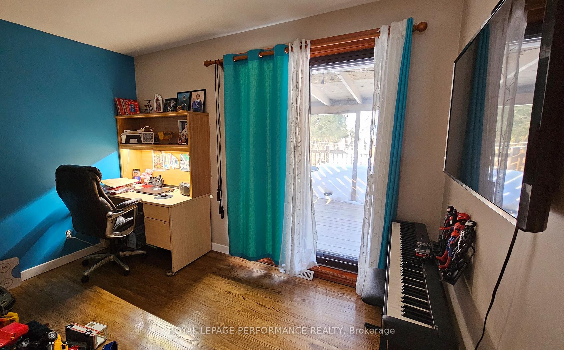 Photo 19 of 1208 Henry Street W, Cornwall — HOMEH