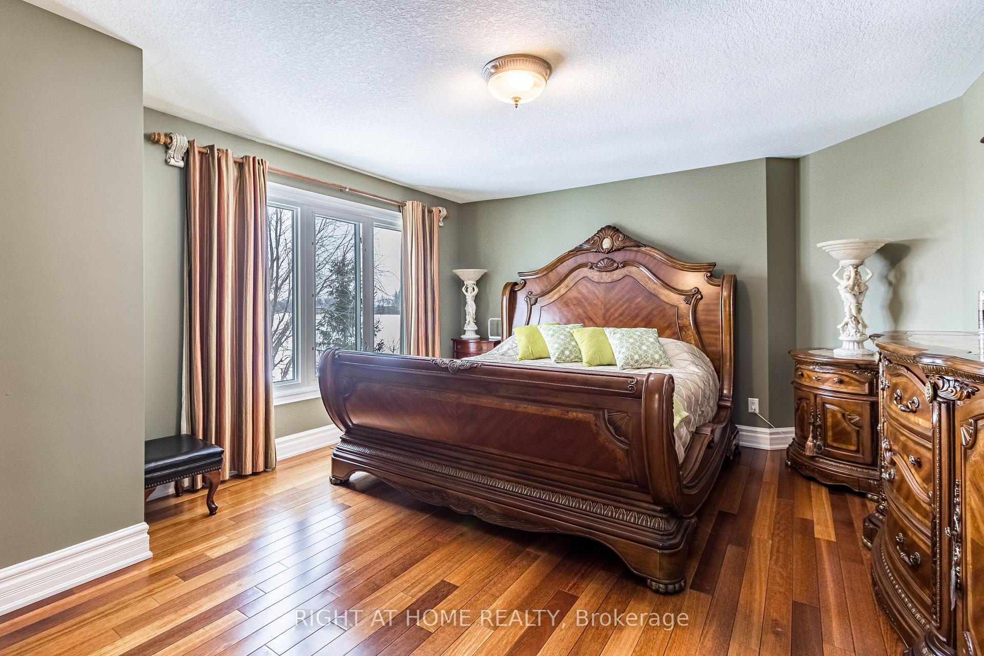 Photo 17 of 13250 Tenth Side Road, Halton Hills, Rural Halton Hills — HOMEH
