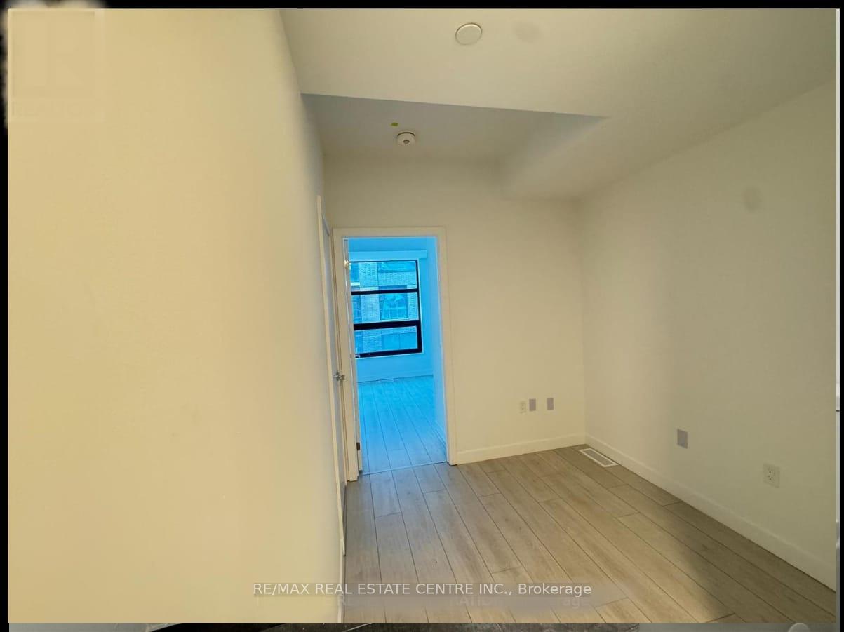 Photo 19 of Unit 111 B, 1604 Charles Street, Whitby, Port Whitby — HOMEH