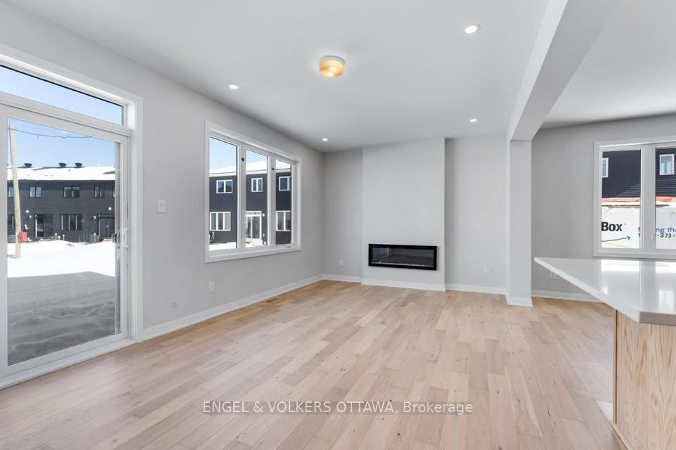 Photo 7 of 270 Orminston Crescent, Ottawa, Barrhaven - Stonebridge — HOMEH