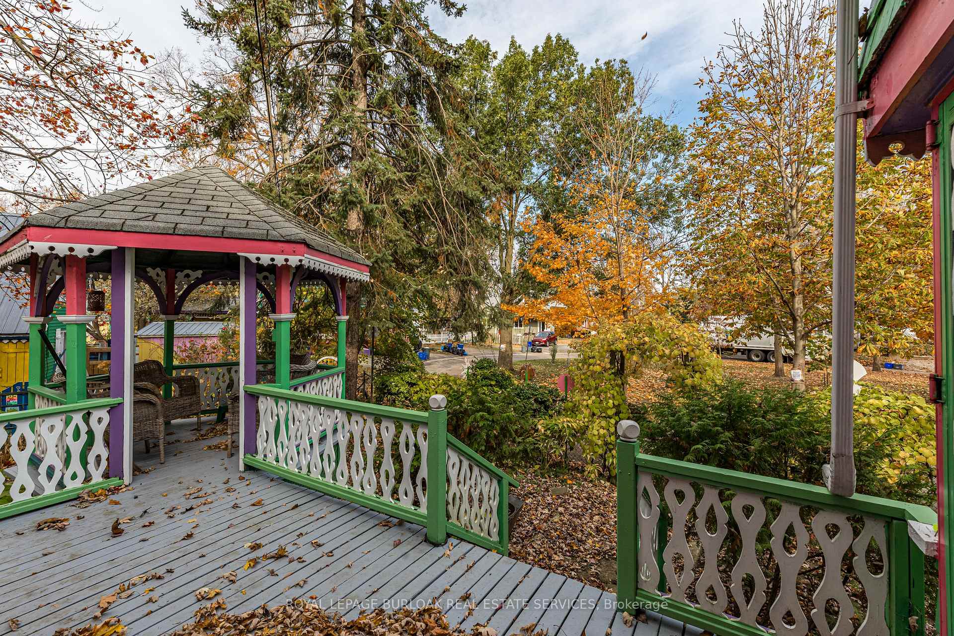 Photo 8 of 26 Auditorium Circle, Grimsby, Grimsby Beach — HOMEH