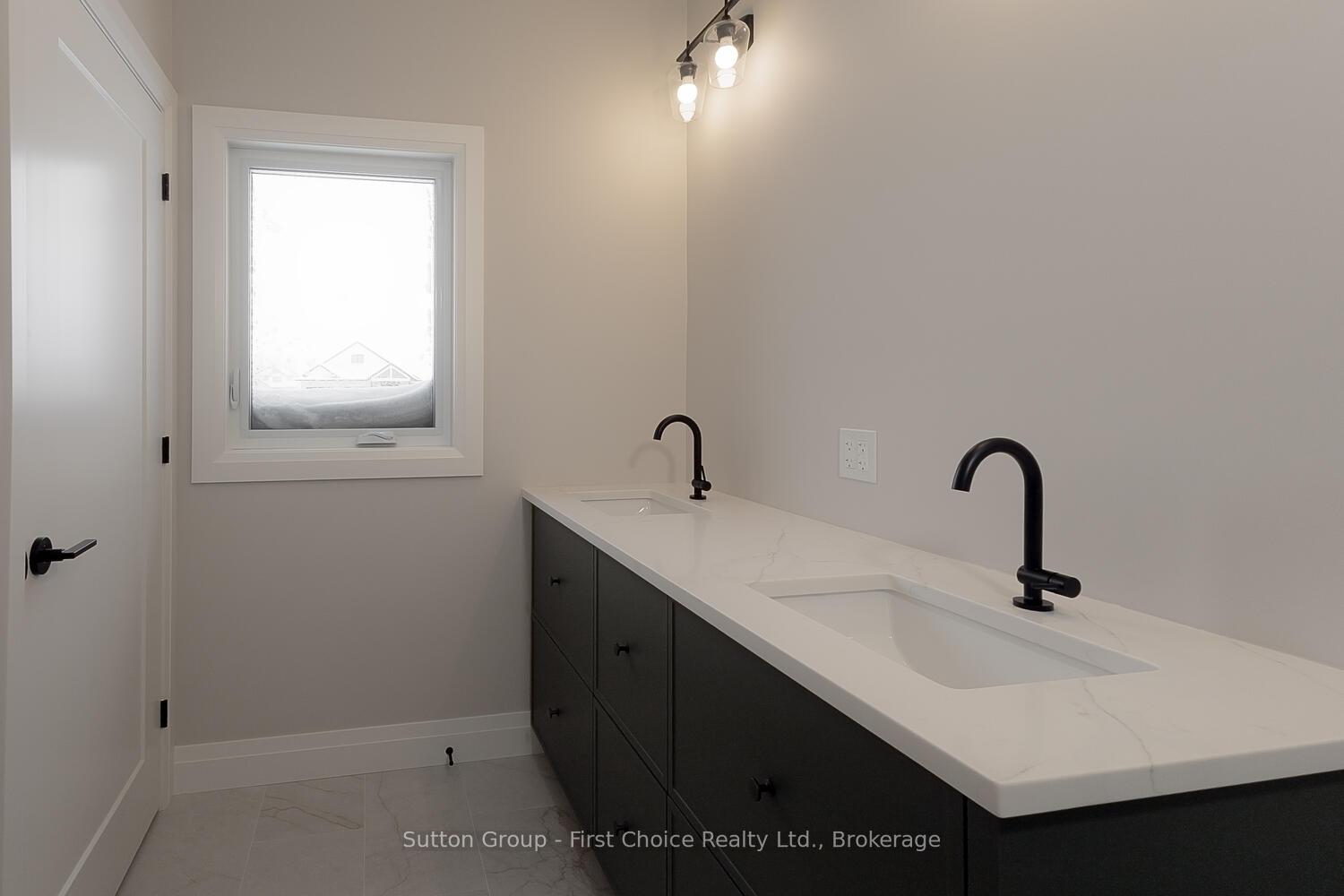 Photo 14 of 19 Kastner Street, Stratford — HOMEH