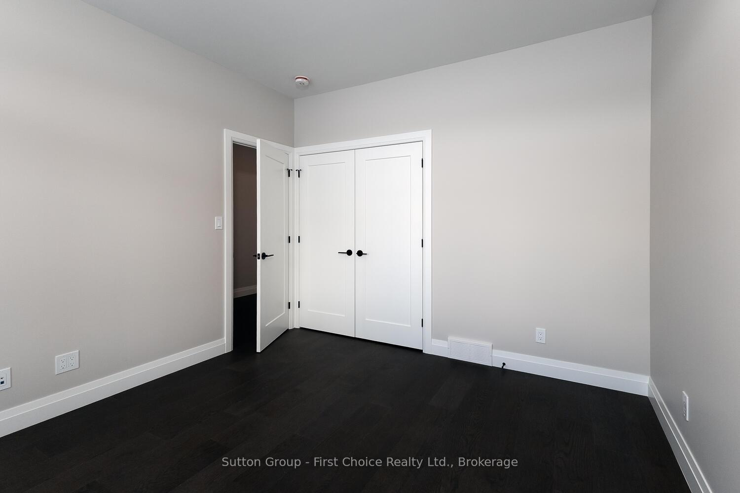 Photo 13 of 19 Kastner Street, Stratford — HOMEH