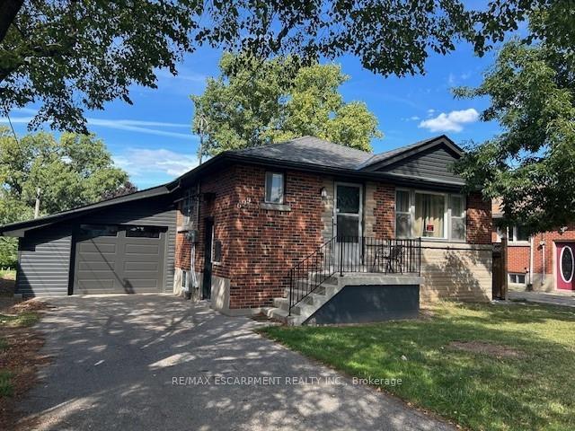 Photo 1 of 699 Ninth Avenue, Hamilton, Hampton Heights — HOMEH