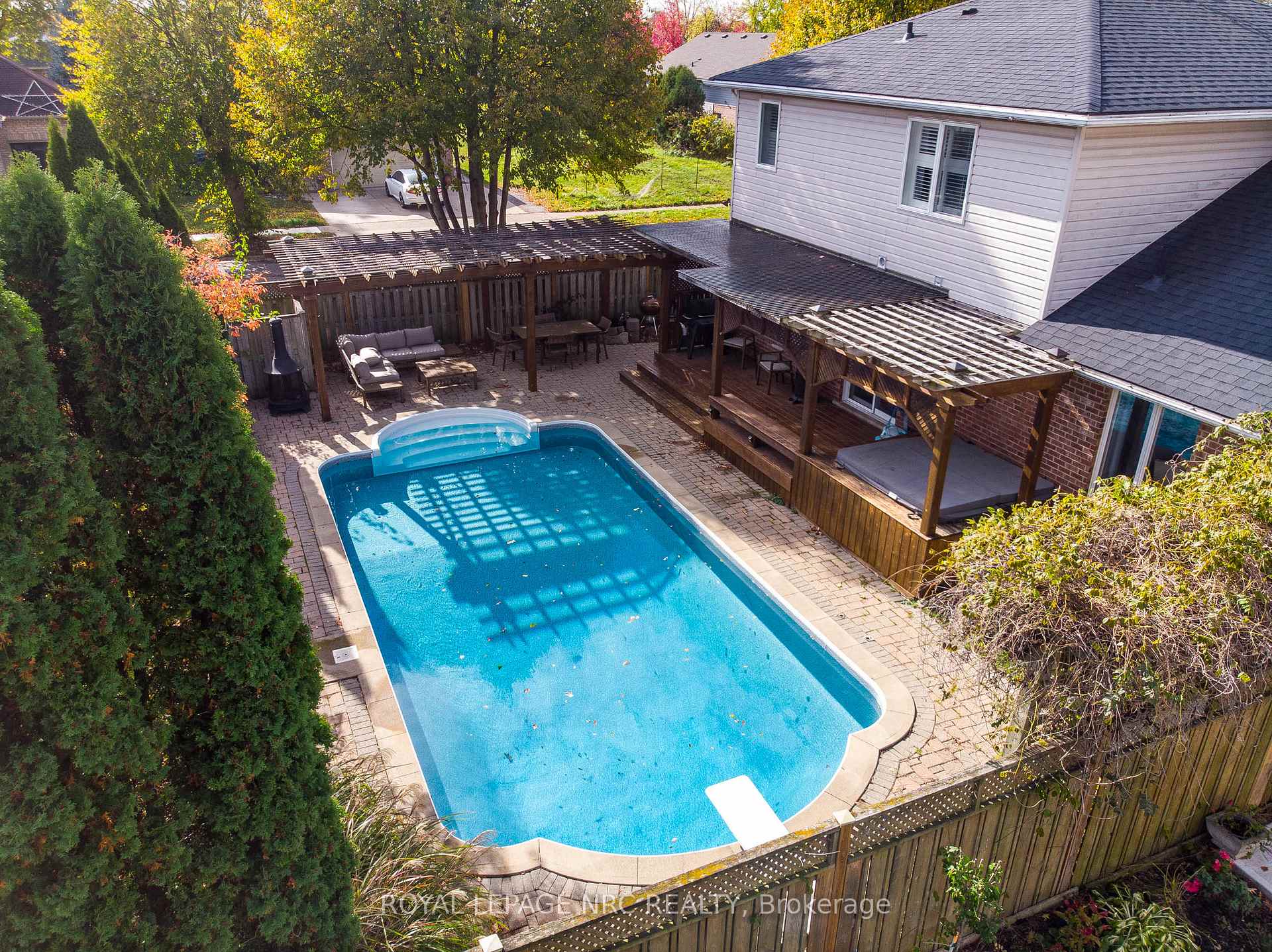 Photo 16 of 7955 Harvest Crescent, Niagara Falls, Ascot — HOMEH