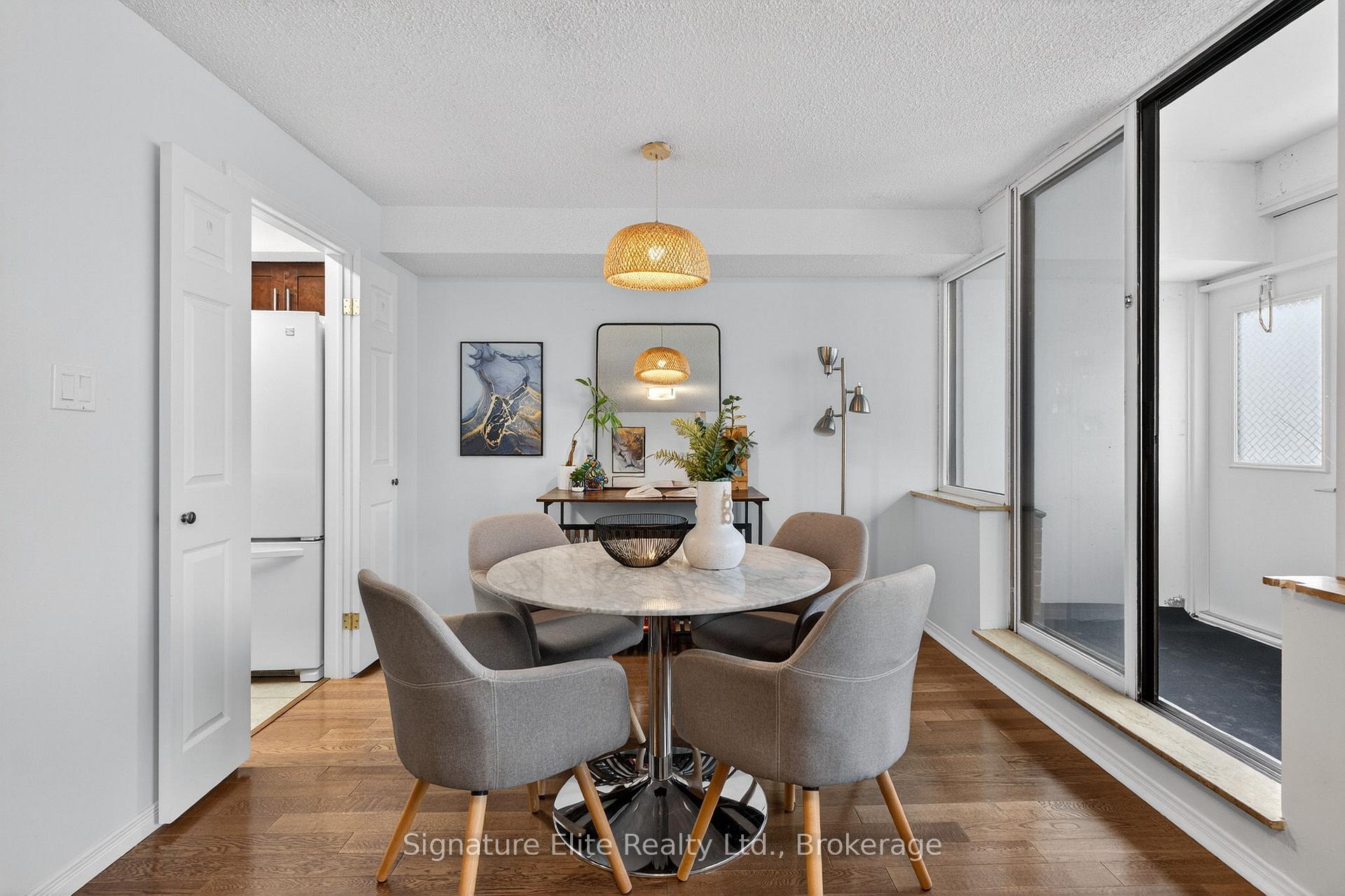 Photo 7 of Unit 104, 3000 Bathurst Street, Toronto, Englemount-Lawrence — HOMEH