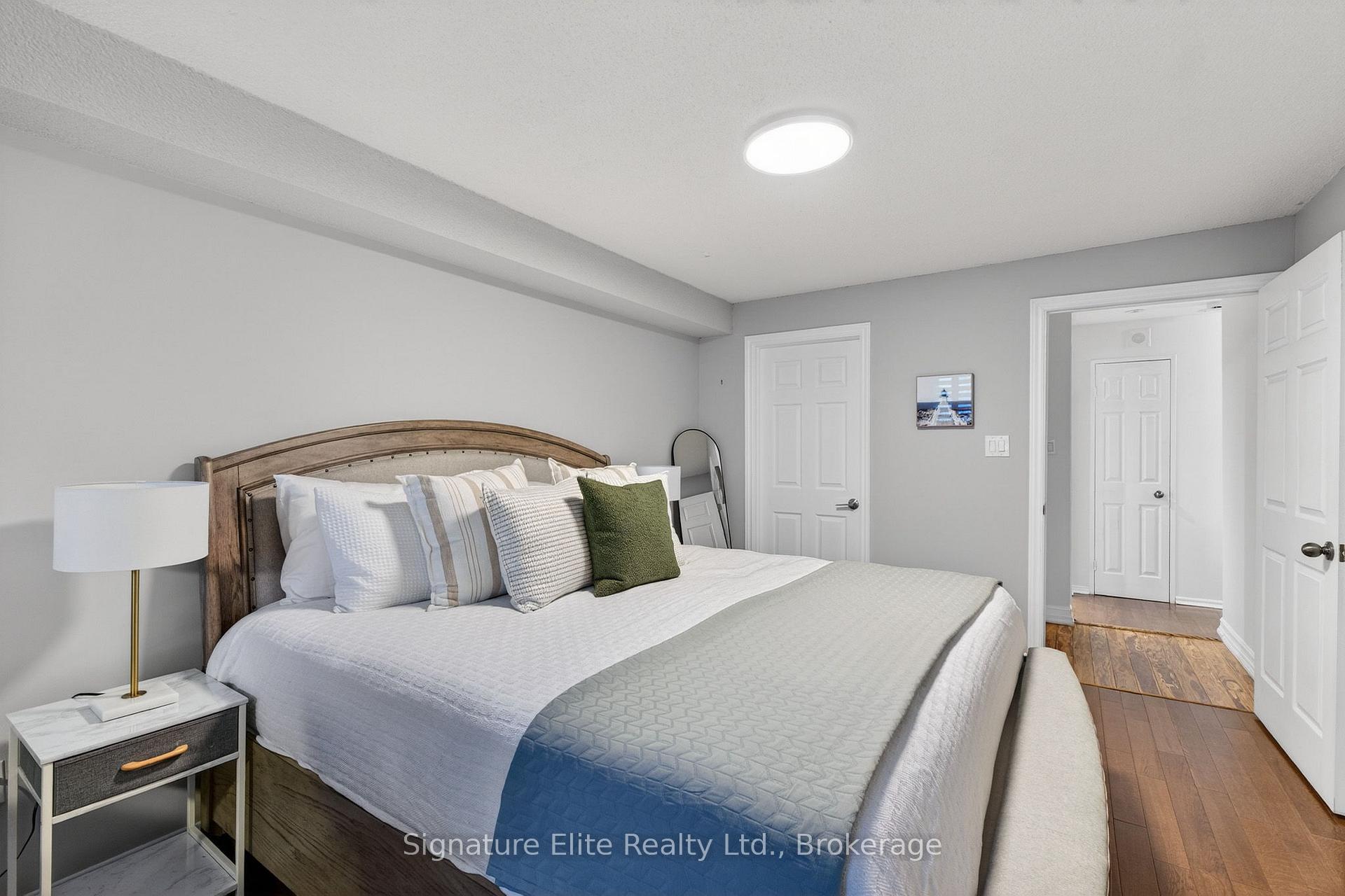 Photo 19 of Unit 104, 3000 Bathurst Street, Toronto, Englemount-Lawrence — HOMEH