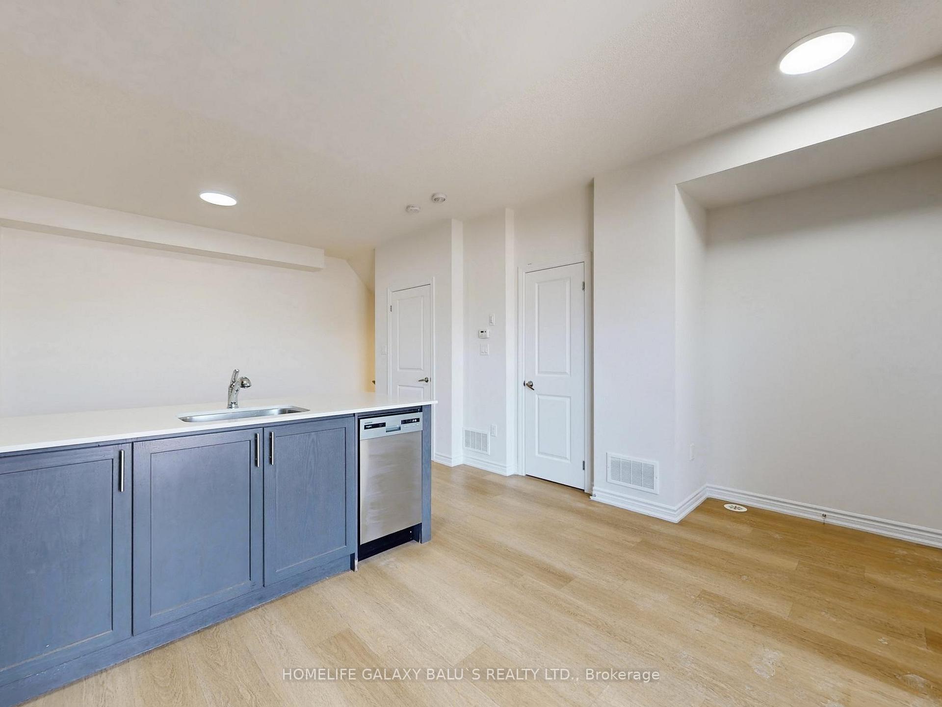 Photo 13 of Unit 14, 480 Beresford Path, Oshawa, Central — HOMEH