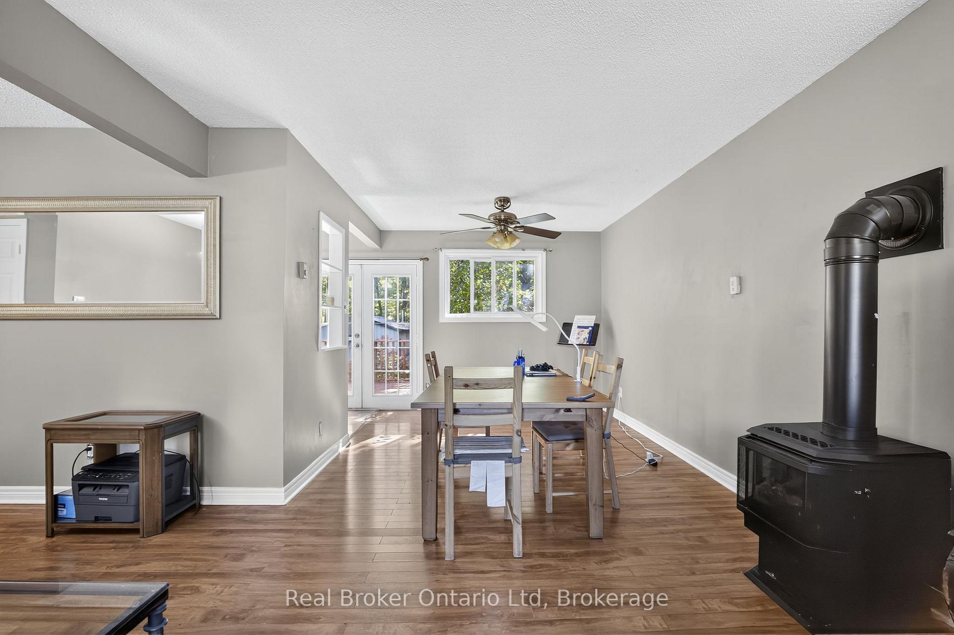 Photo 11 of 203 Knox Road W, Wasaga Beach — HOMEH