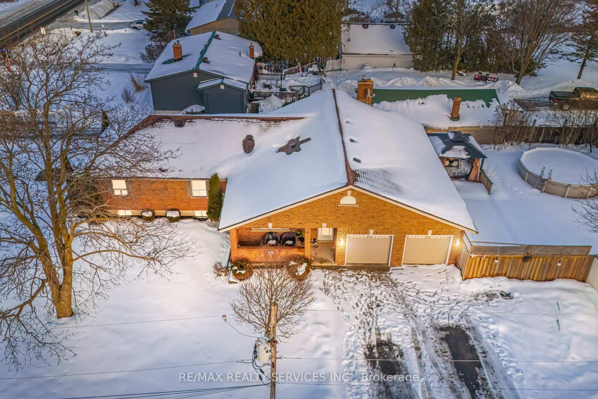 Photo 1 of 1569 Killarney Beach Road, Innisfil, Rural Innisfil — HOMEH