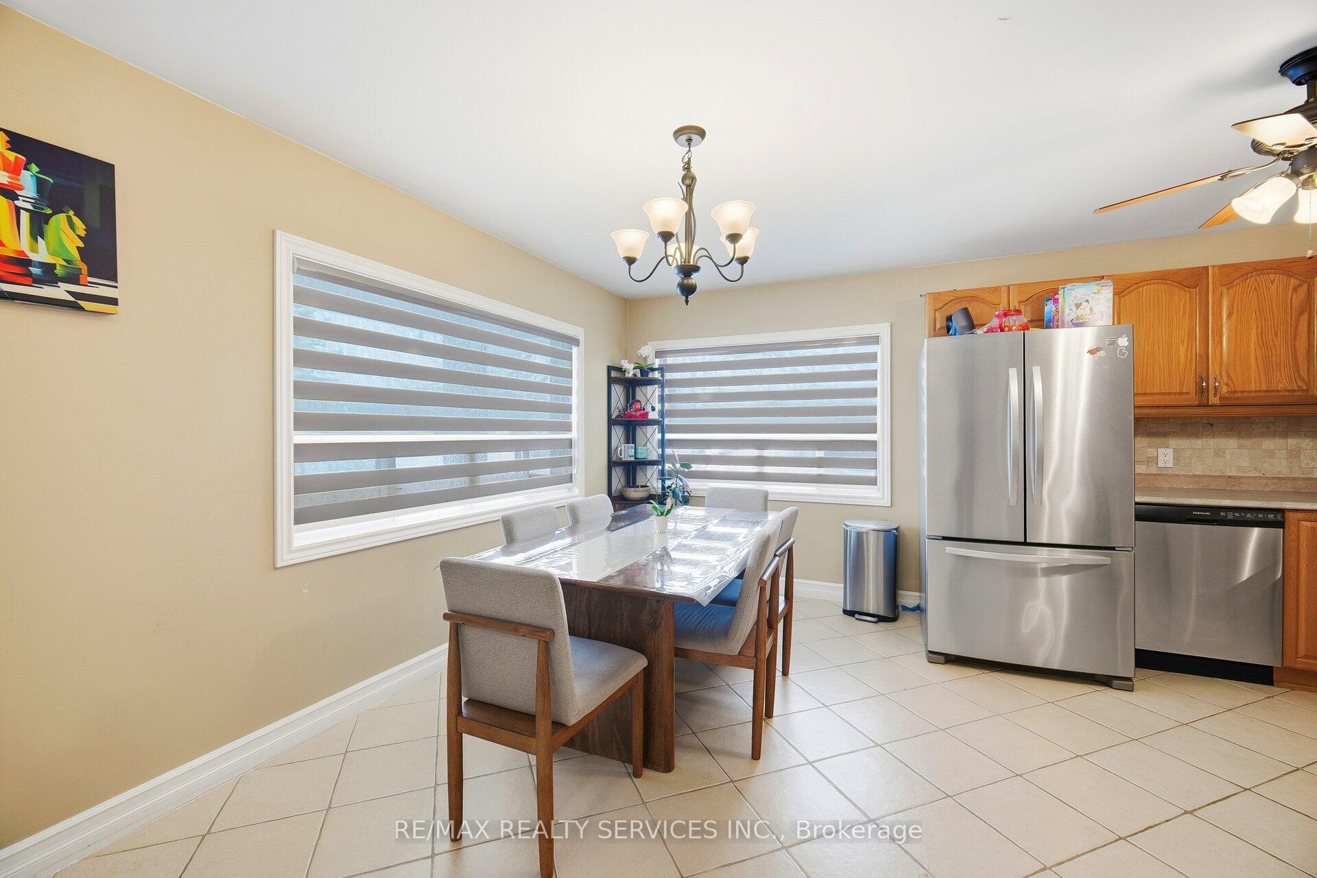 Photo 3 of 1569 Killarney Beach Road, Innisfil, Rural Innisfil — HOMEH