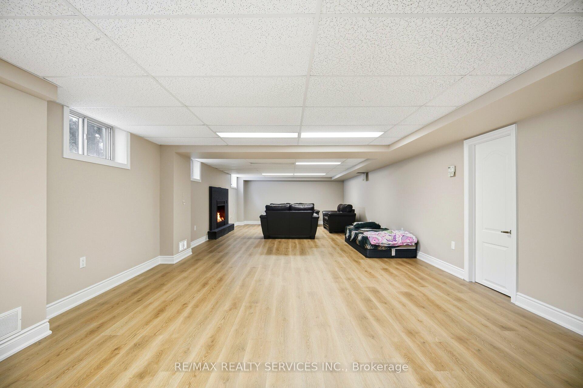 Photo 12 of 1569 Killarney Beach Road, Innisfil, Rural Innisfil — HOMEH