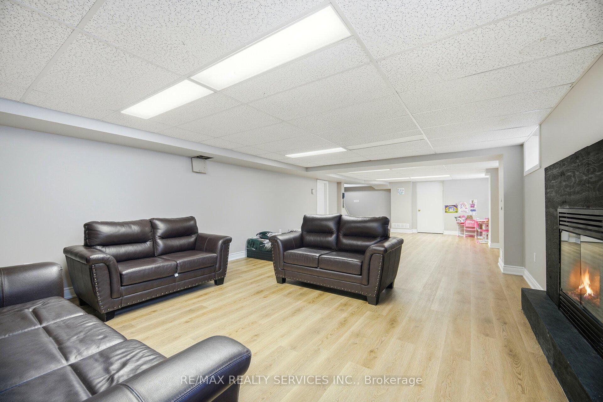 Photo 21 of 1569 Killarney Beach Road, Innisfil, Rural Innisfil — HOMEH
