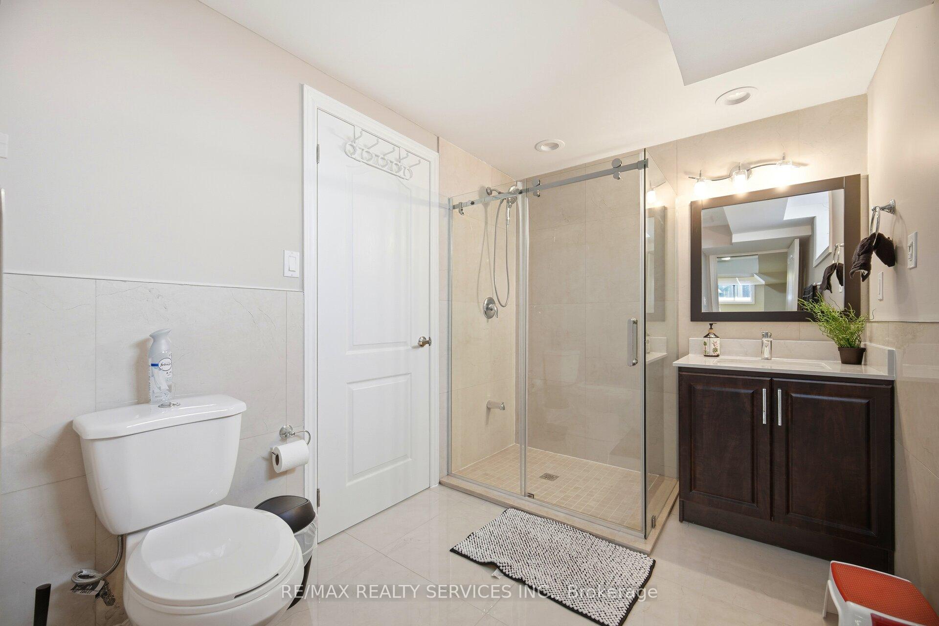 Photo 37 of 1569 Killarney Beach Road, Innisfil, Rural Innisfil — HOMEH