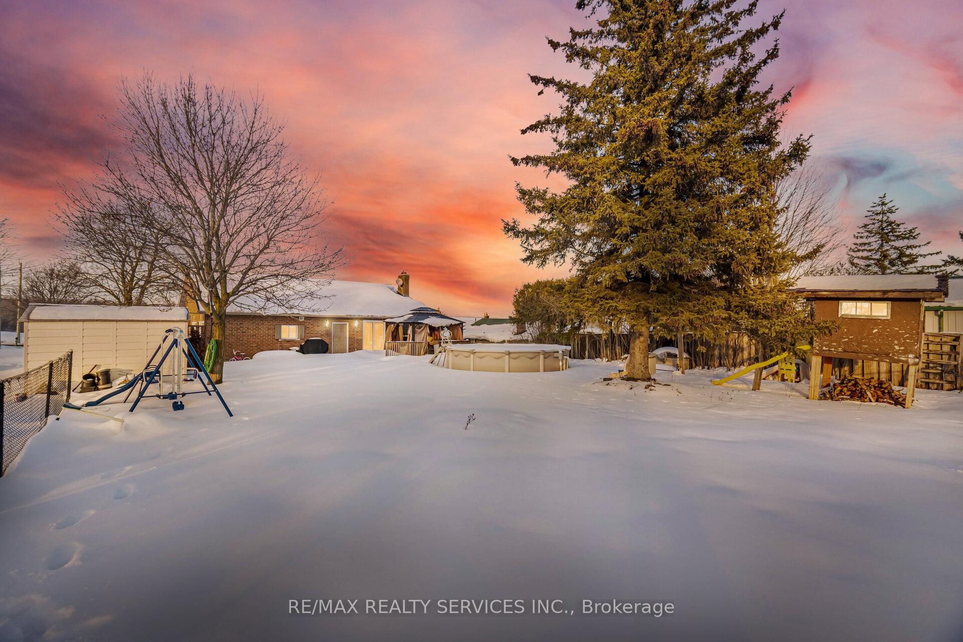 Photo 29 of 1569 Killarney Beach Road, Innisfil, Rural Innisfil — HOMEH
