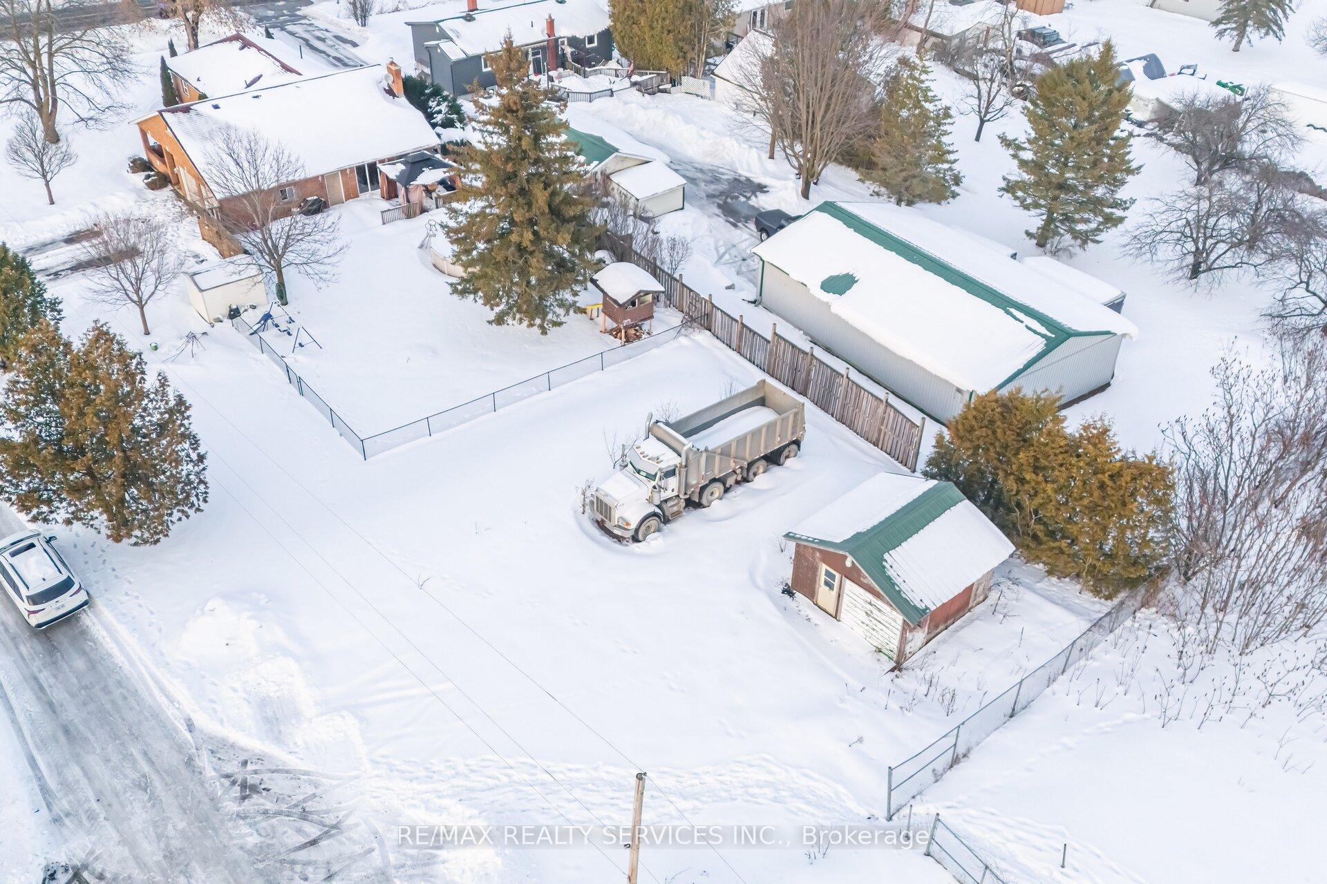 Photo 41 of 1569 Killarney Beach Road, Innisfil, Rural Innisfil — HOMEH