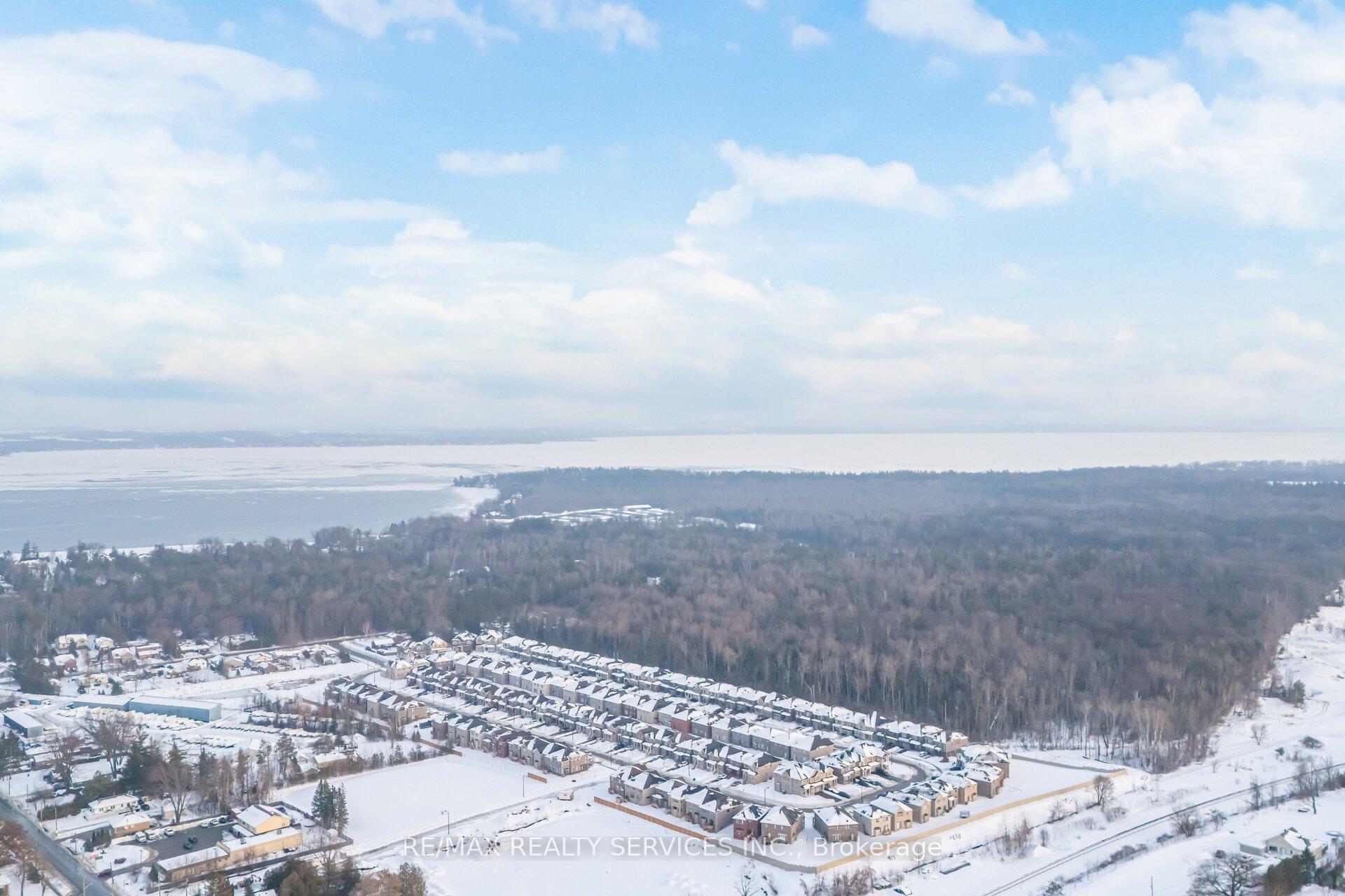 Photo 38 of 1569 Killarney Beach Road, Innisfil, Rural Innisfil — HOMEH