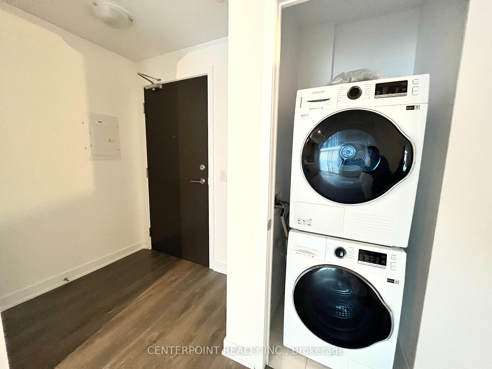 Photo 2 of Unit 615, 10 Honeycrisp Crescent, Vaughan, Vaughan Corporate Centre — HOMEH
