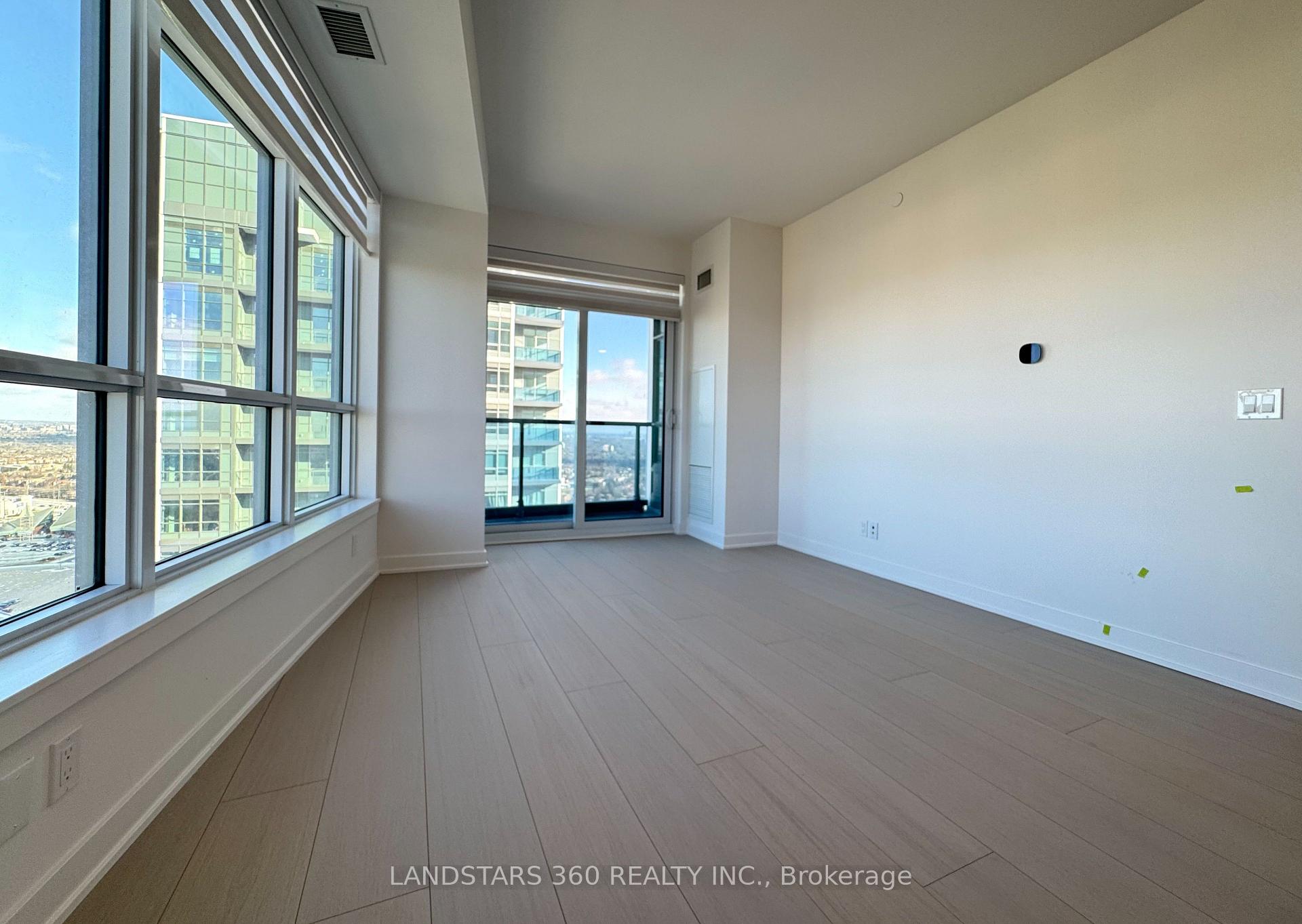Photo 14 of Unit 2807, 30 Upper Mall Way, Vaughan, Brownridge — HOMEH