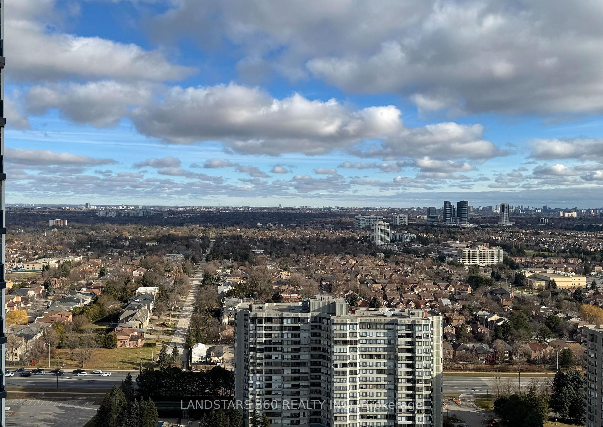 Photo 29 of Unit 2807, 30 Upper Mall Way, Vaughan, Brownridge — HOMEH