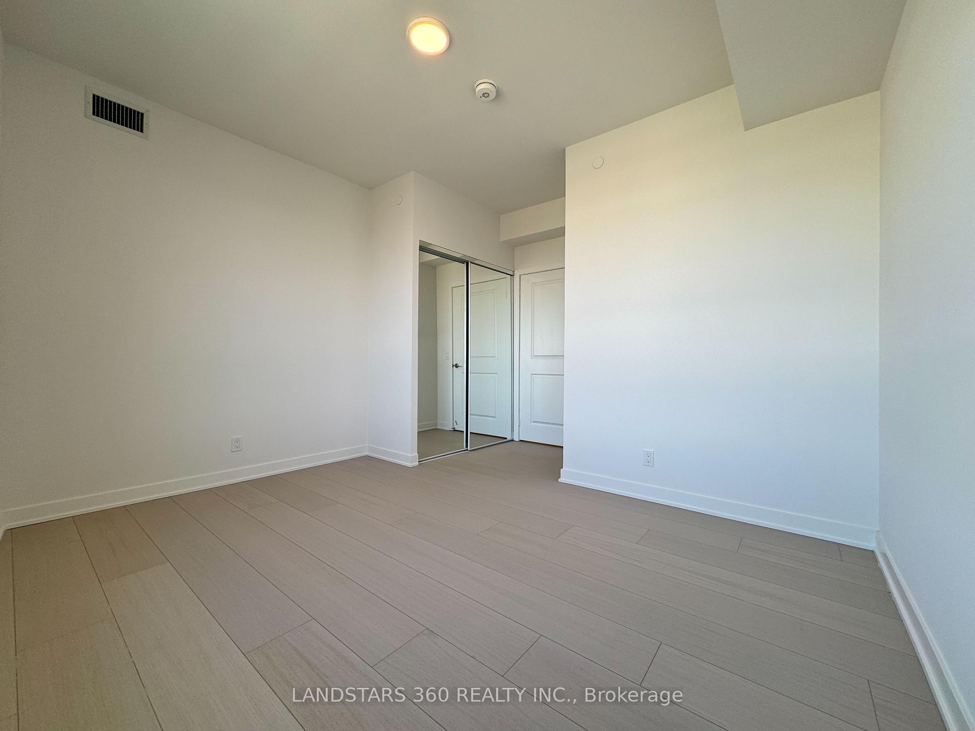 Photo 20 of Unit 2807, 30 Upper Mall Way, Vaughan, Brownridge — HOMEH