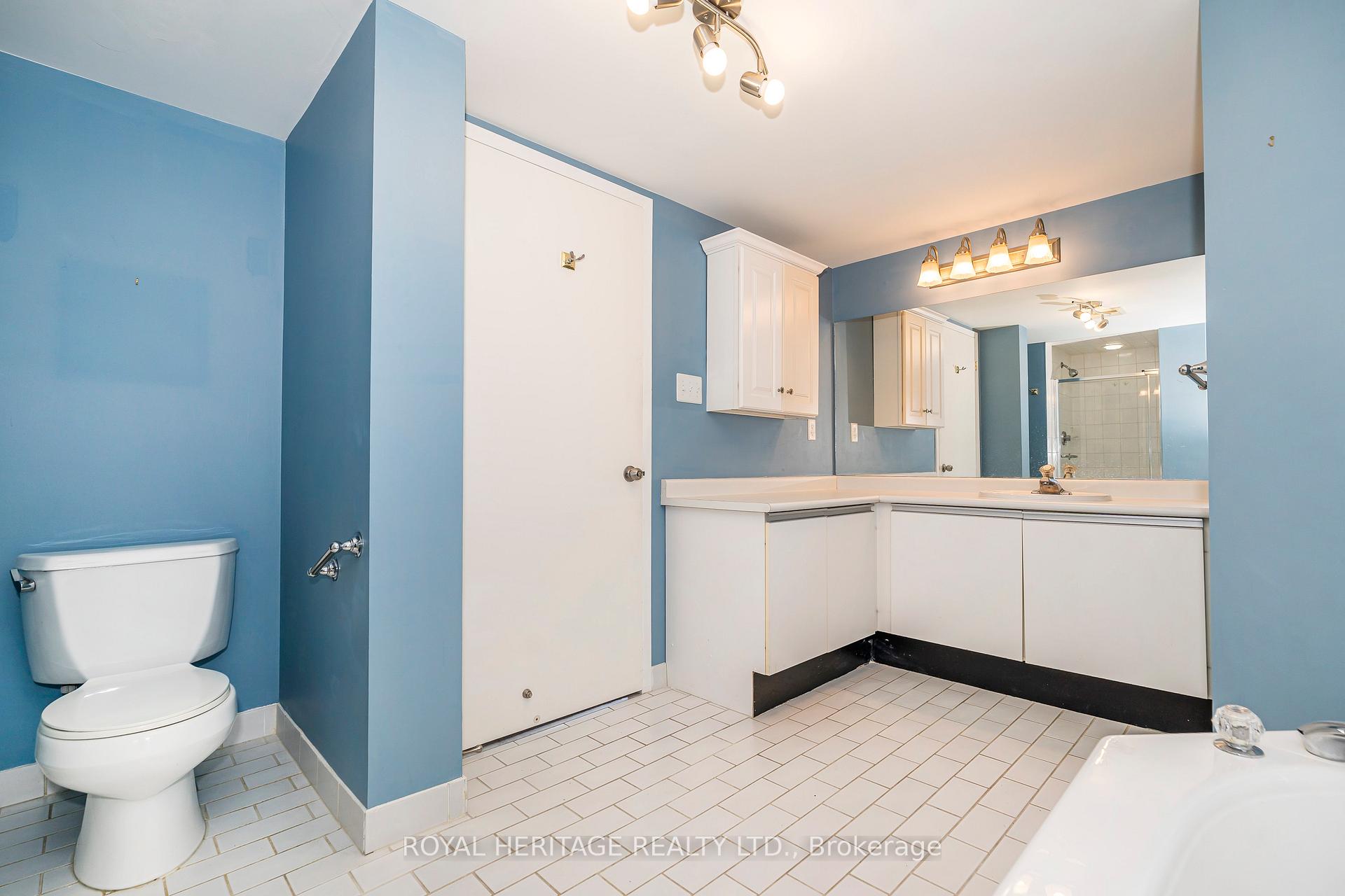 Photo 18 of Unit 901, 360 Watson Street W, Whitby, Port Whitby — HOMEH